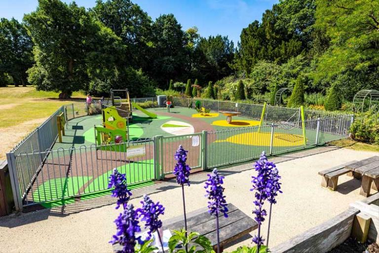 South hill park play area