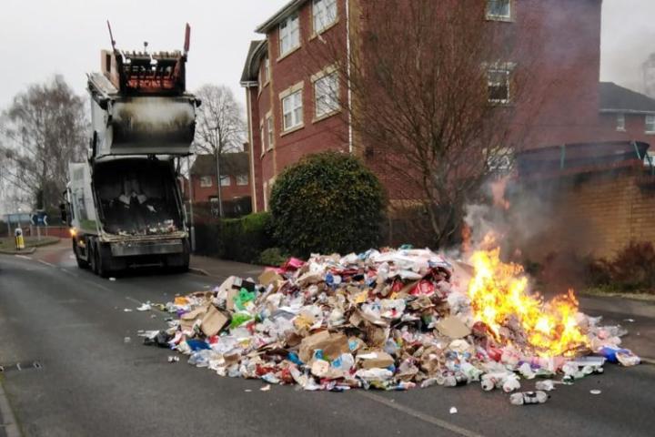 fire in waste lorry