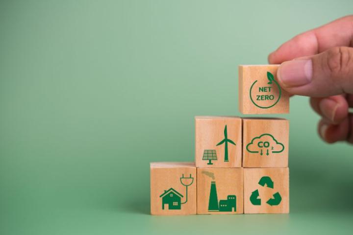 Building blocks with climate change symbols 